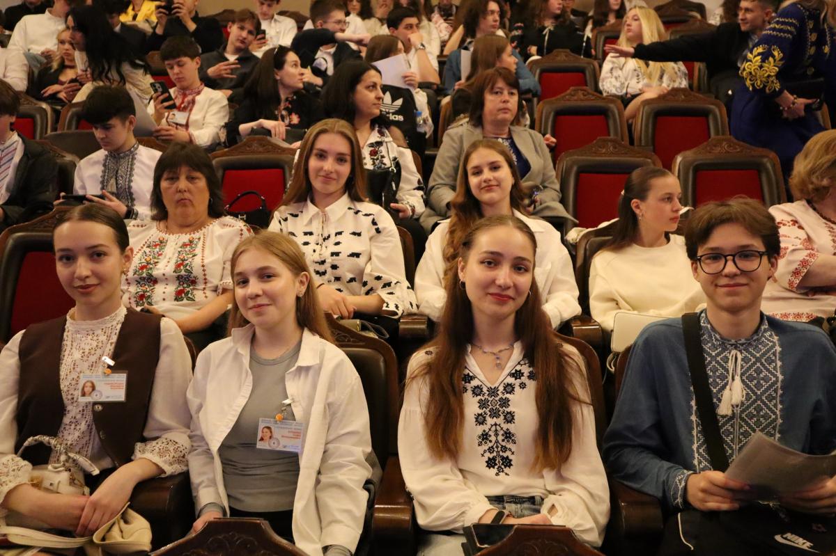 Рівненська Мала академія наук завершила ювілейний 20-й навчальний рік (ФОТО)