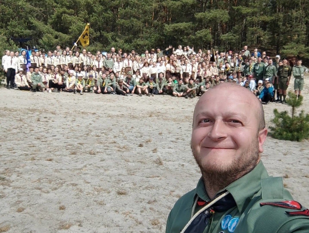 Рівненські пластуни провели мандрівку пам’яті полеглого військовослужбовця Тараса Давидюка (ВІДЕО)
