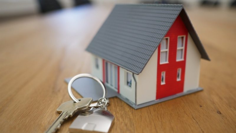 Рівненщина не увійшла до переліку міст, де будуватимуть житло для …