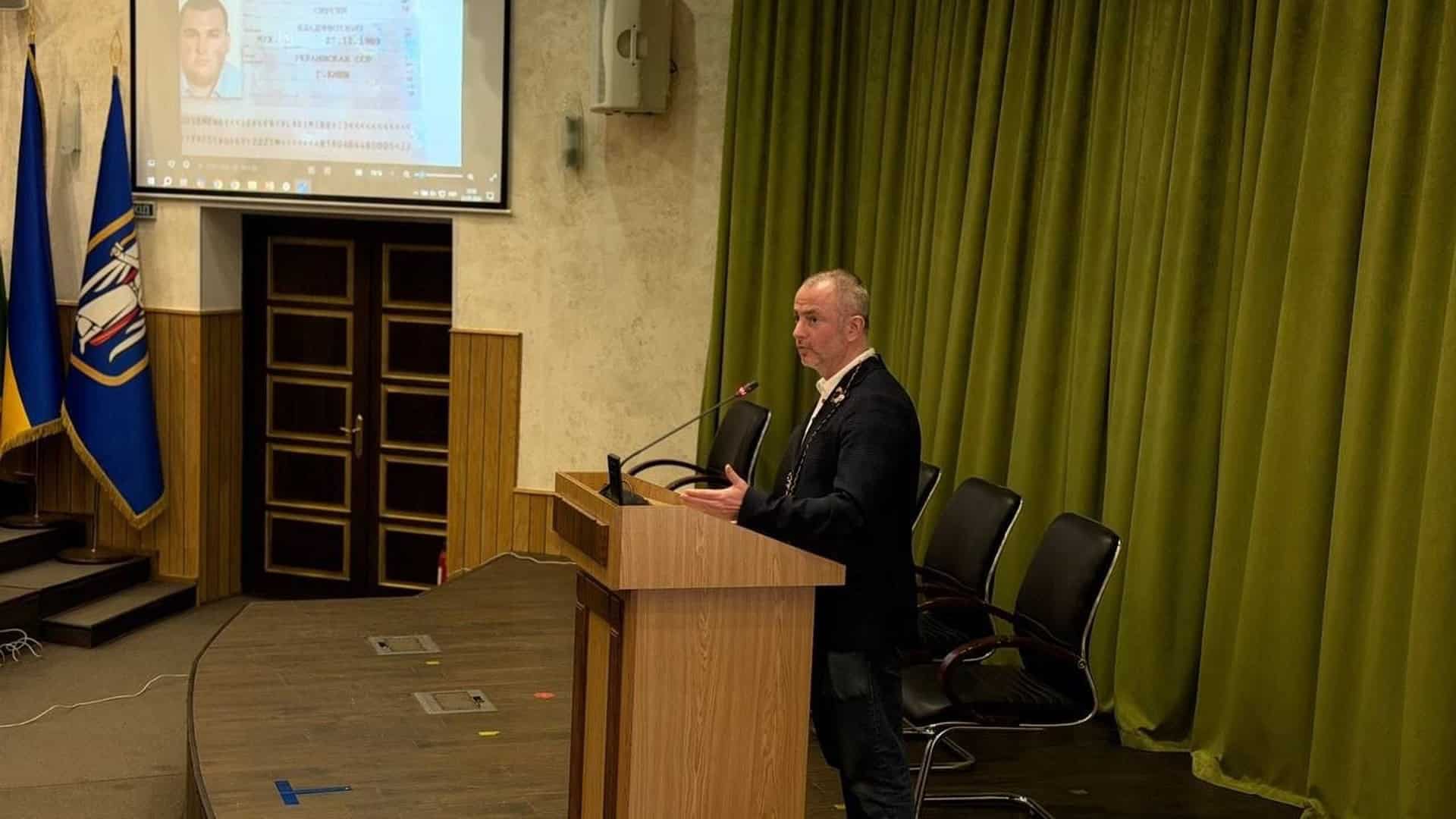 СБУ виявила громадянина РФ у Громадській раді Деснянської РДА