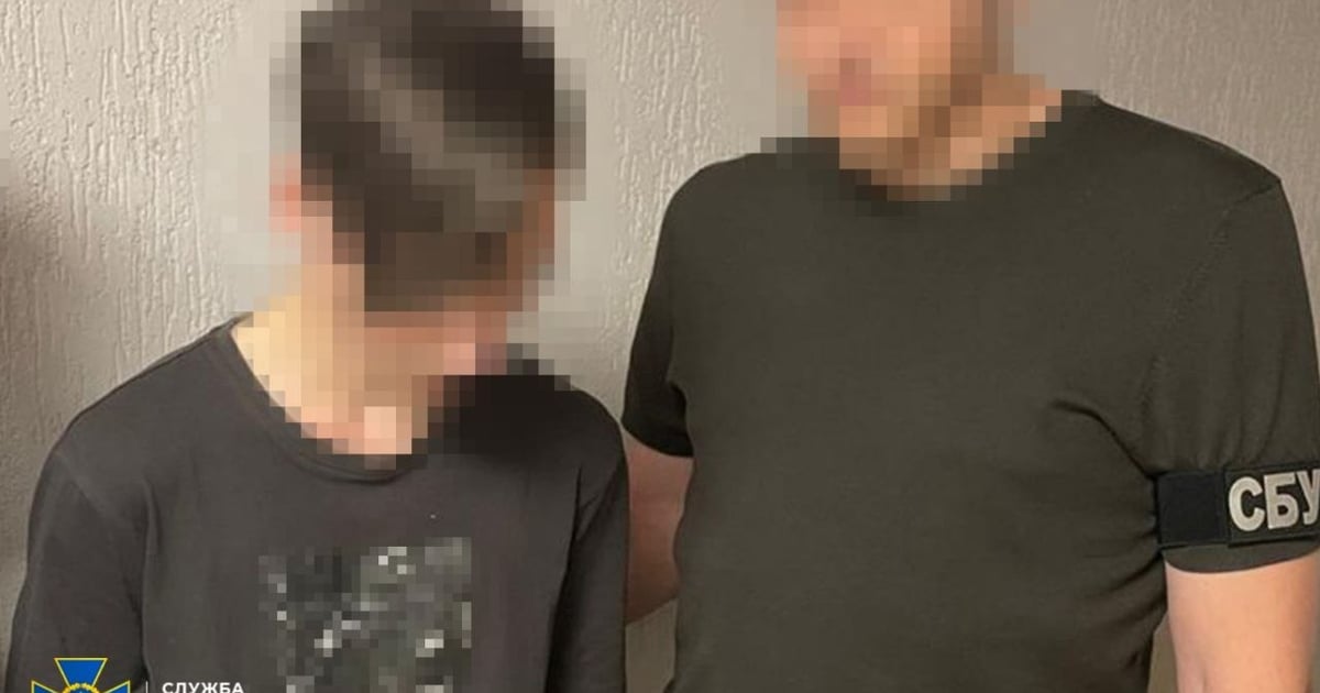 СБУ затримала хлопця, якого підозрюють у коригуванні ударів рф по …