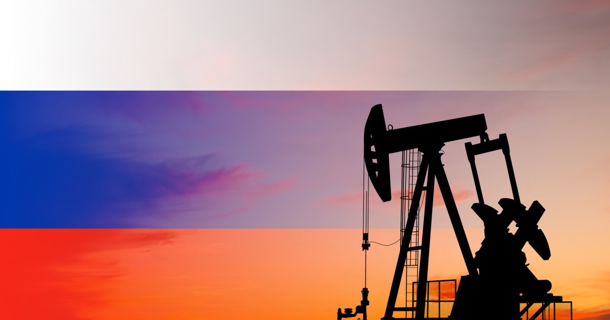 США не продовжили дозвіл на купівлю російської нафти попри дефіцит …