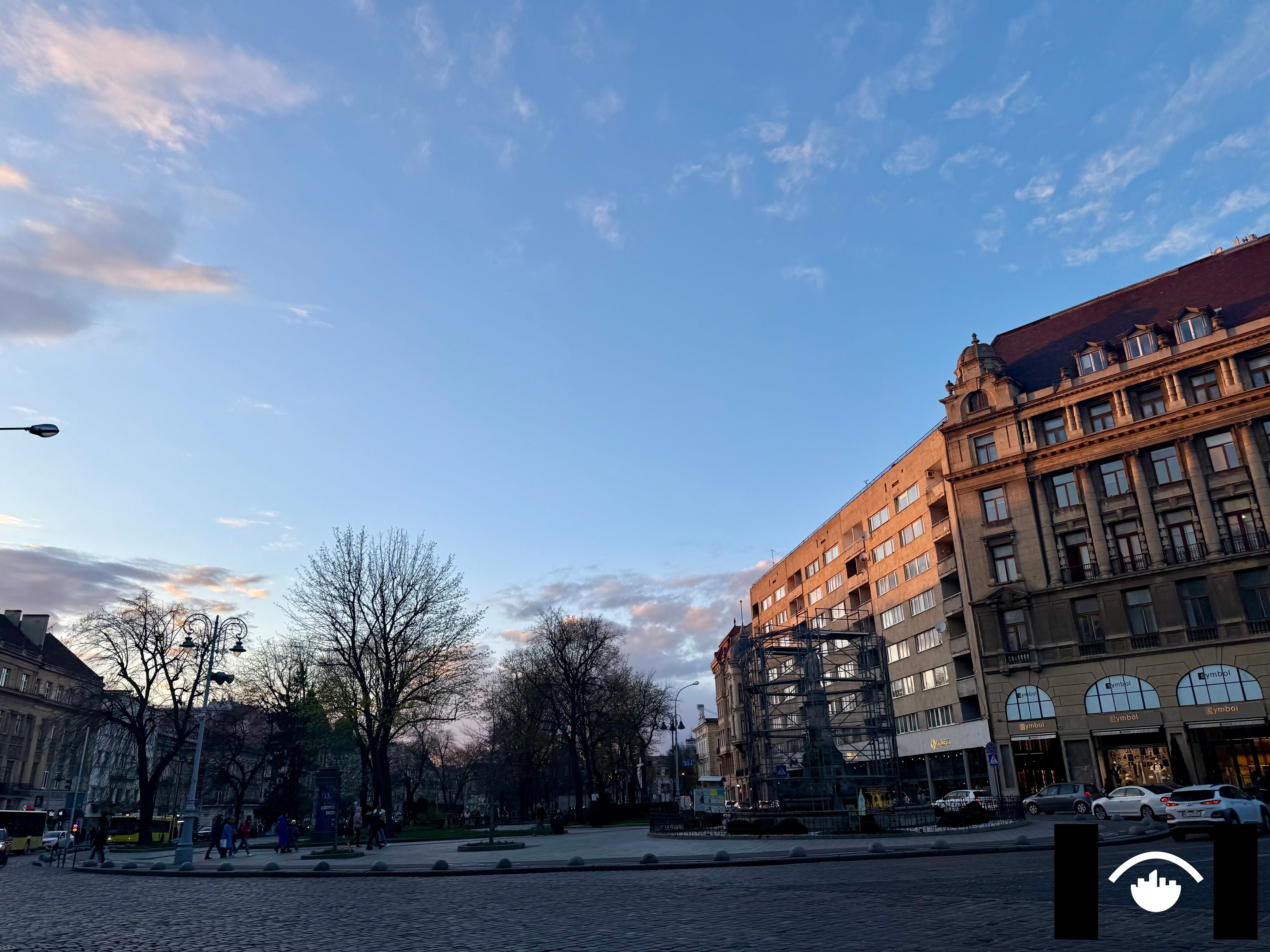 Садовий наклав вето на ухвалу на будівництво підземного паркінгу в …