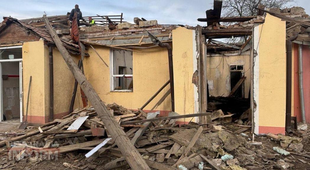 Саф’янівська лікарня працює всупереч фейкам та руйнуванням: як медзаклад переформатував …