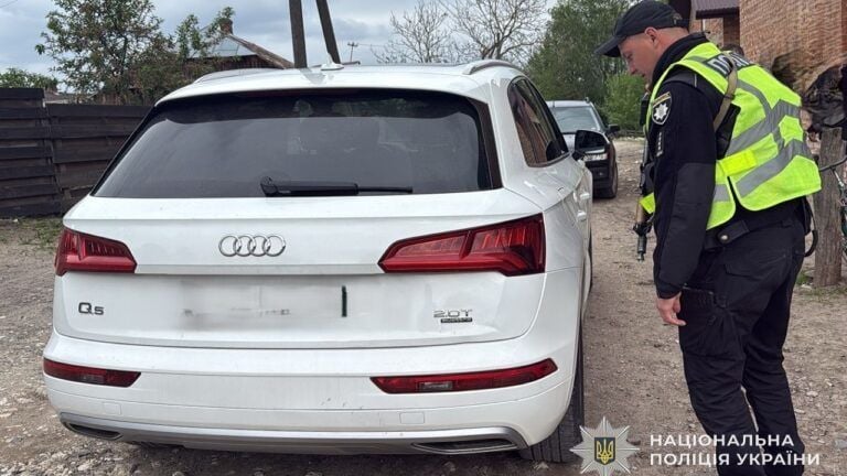 Сварка завершилась стріляниною: на Львівщині чоловік відкрив вогонь із рушниці по Audi Q5