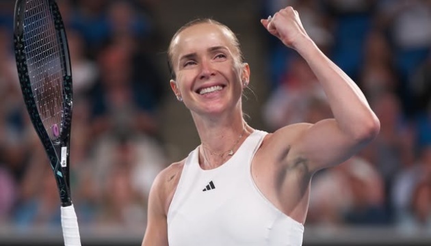 Світоліна перемогла першу "ракетку" Угорщини на старті Ролан Гаррос