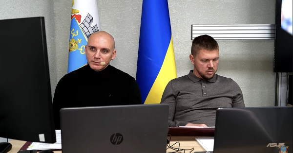 Сесія міськради Миколаєва: депутати «зникали» з голосувань, Сєнкевич оголосив перерву