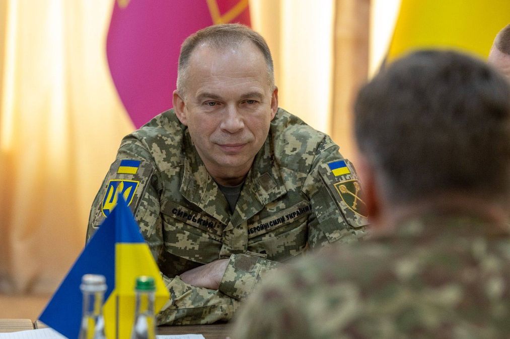 Сили оборони все ще присутні у Курській області, – Сирський