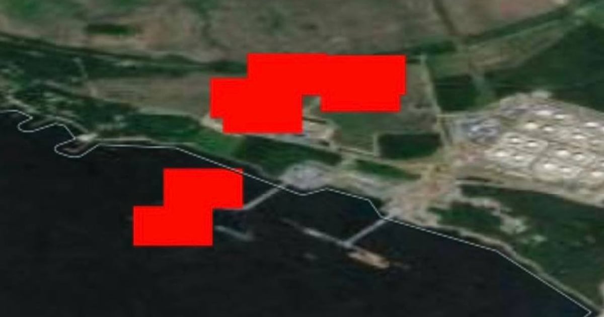 Сили оборони уразили російський корабель — носій «Калібрів». Зеленський підтвердив …