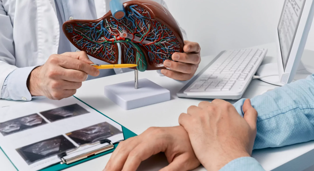 Лікарі назвали симптоми застою жовчі