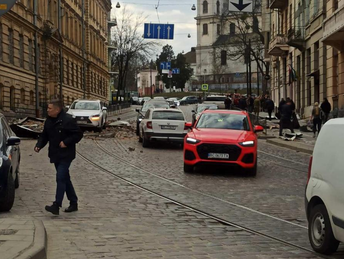 Кількість поранених у Львові зросла: що відомо про стан госпіталізованих