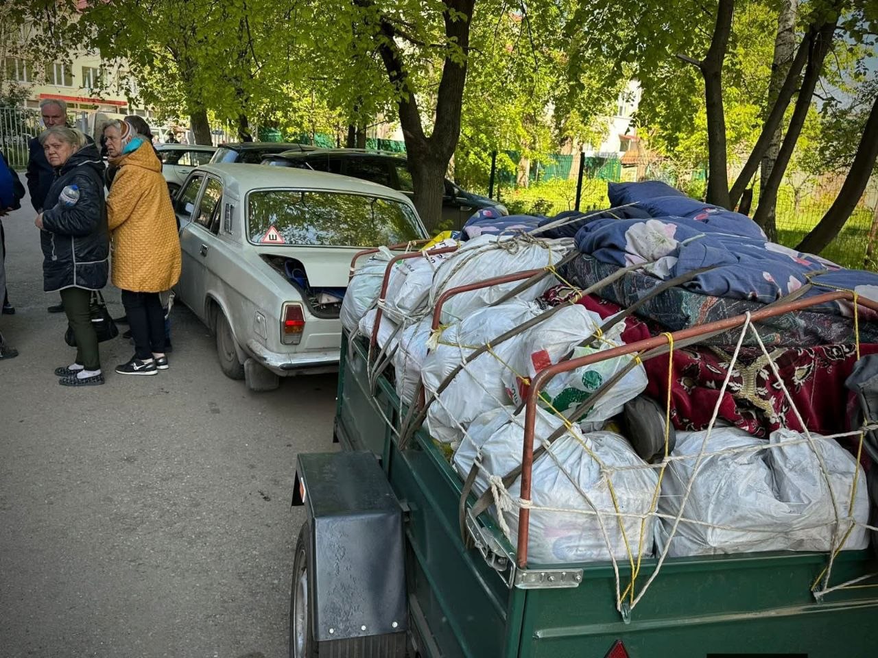 Словʼянський евакуаційний пункт приймає до ста людей на день - …