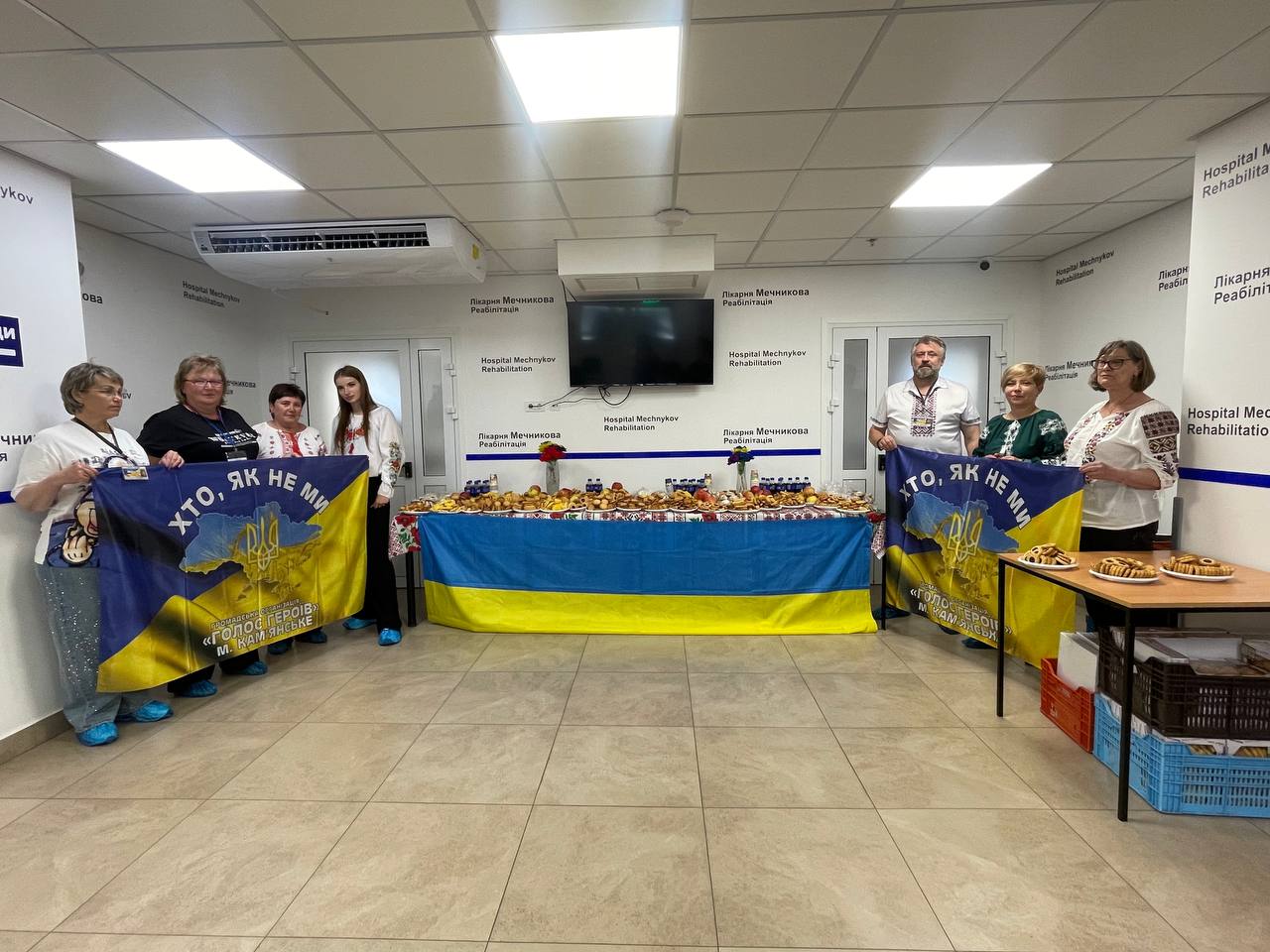 Слова вдячності з Кам’янського: ГО "Голос Героїв" відвідала поранених захисників …