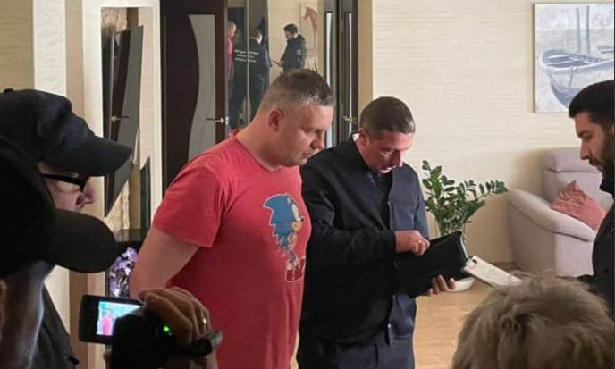 Слідство про махінації із землею в Ужгороді: обшуки в міськраді …