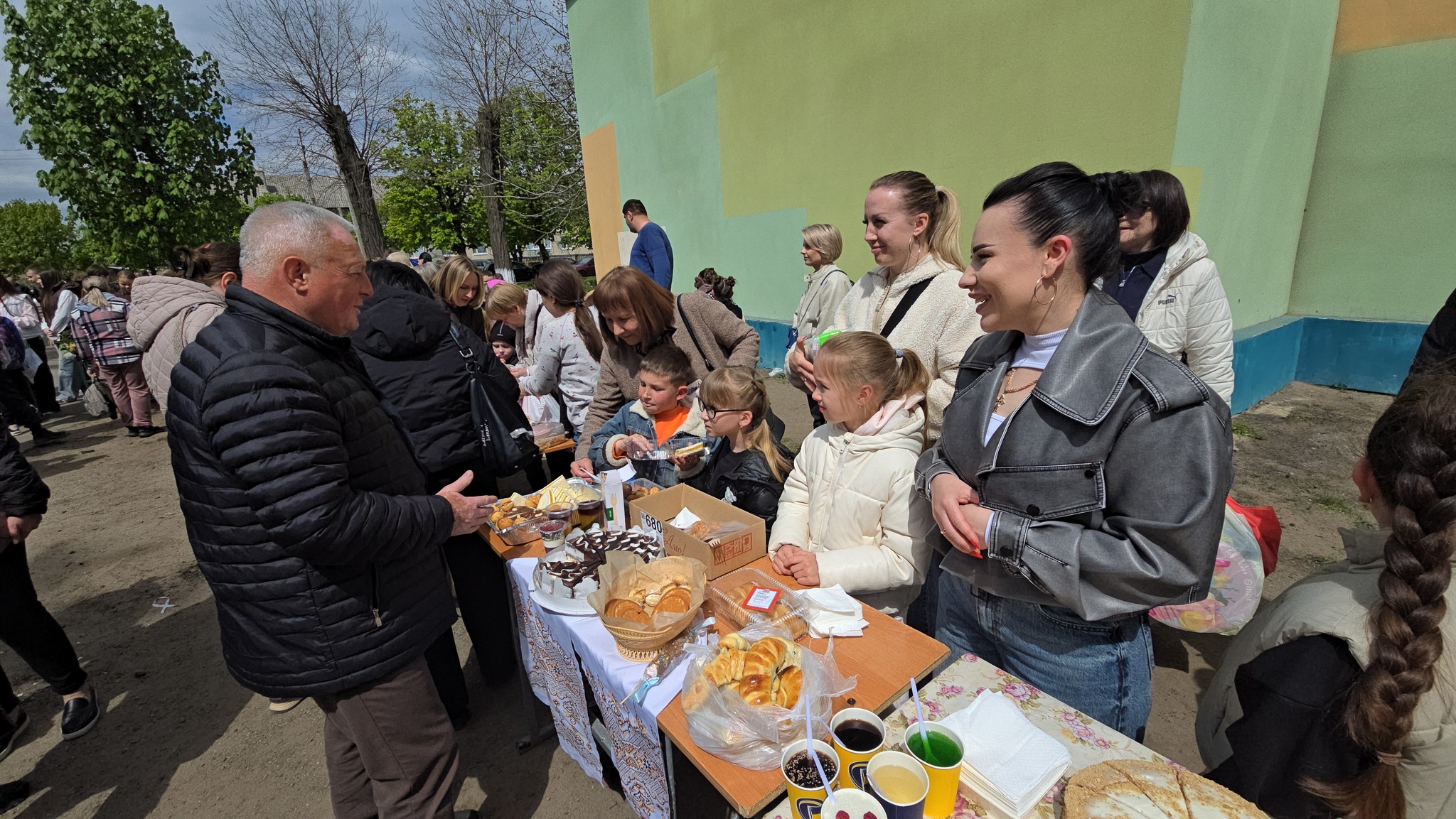 Смаколики за 10 гривень і велика справа: у Любашівському ліцеї …