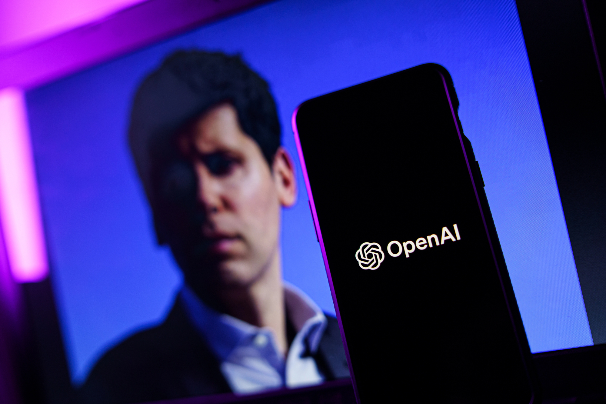 Смартфон від OpenAI: аналітик розкриває характеристики та терміни релізу