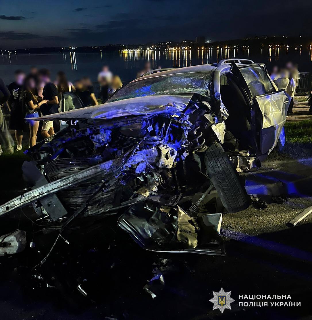 Смертельна аварія на дамбі Тернополя: деталі від поліції