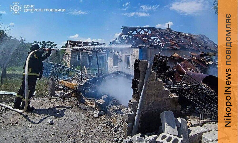 Смертельний обстріл Нікопольщини і удари по області: у ДСНС показали …