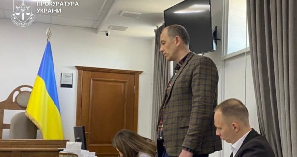 Справа про хабар на 30 тисяч доларів: на Волині відправили …