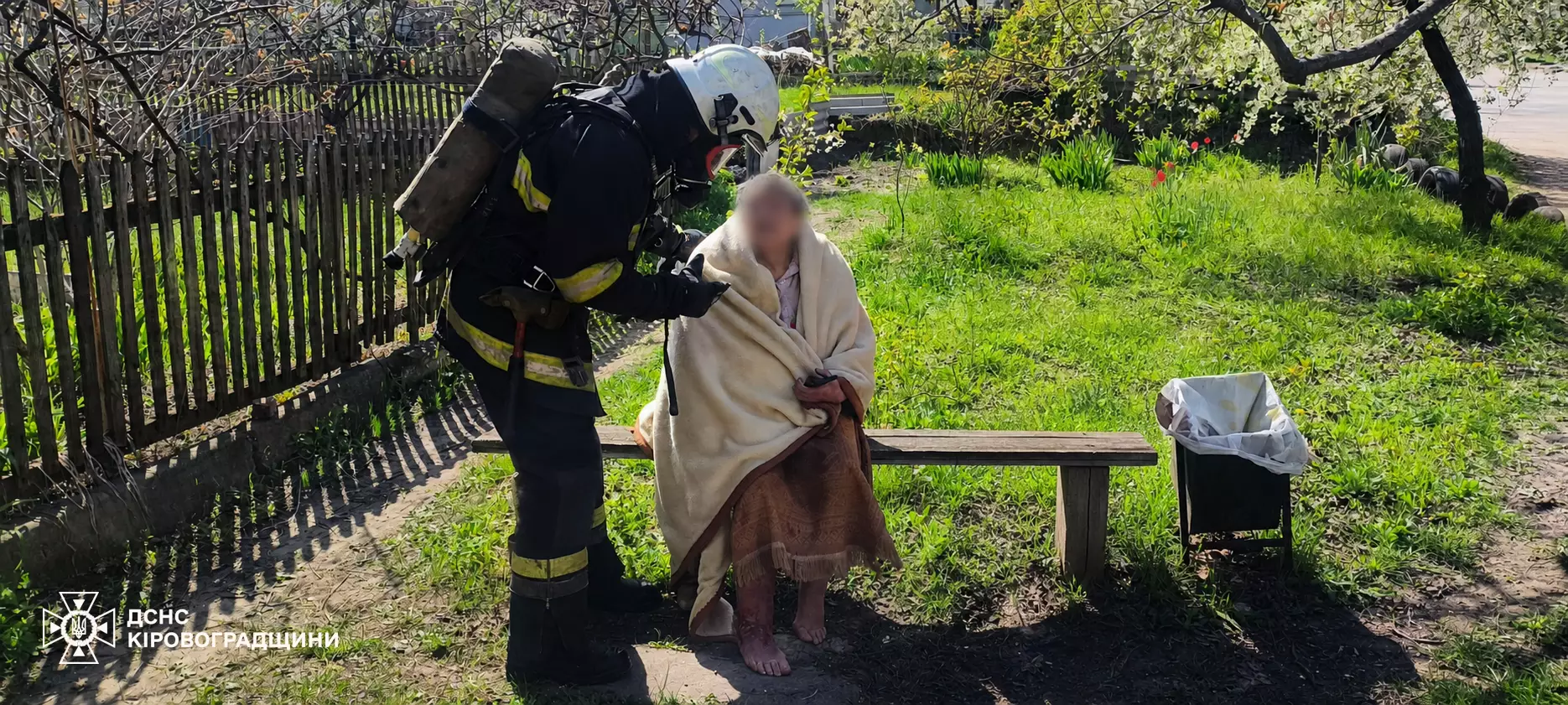 Сталася пожежа у квартирі в Світловодську: співробітники ДСНС врятували жінку