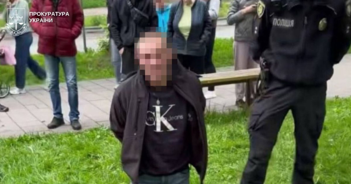 Суд відправив у СІЗО львів’янина, який погрожував ножем 13-річній дівчинці, …