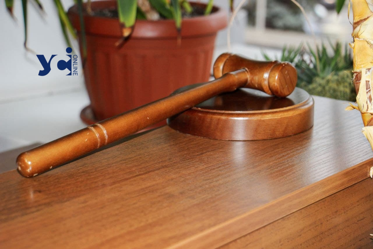 В Одесі суд оштрафував колишнього поліцейського за неподання декларації після звільнення