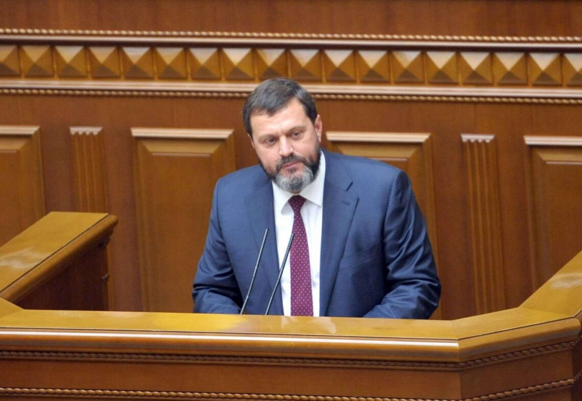 Суд зобов'язав НАБУ знайти свідка у справі екснардепа Деркача