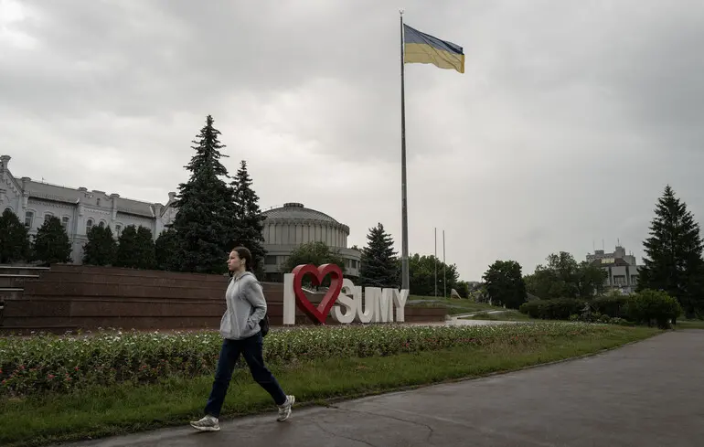 Суми перебувають під масованою атакою дронів: є поранені