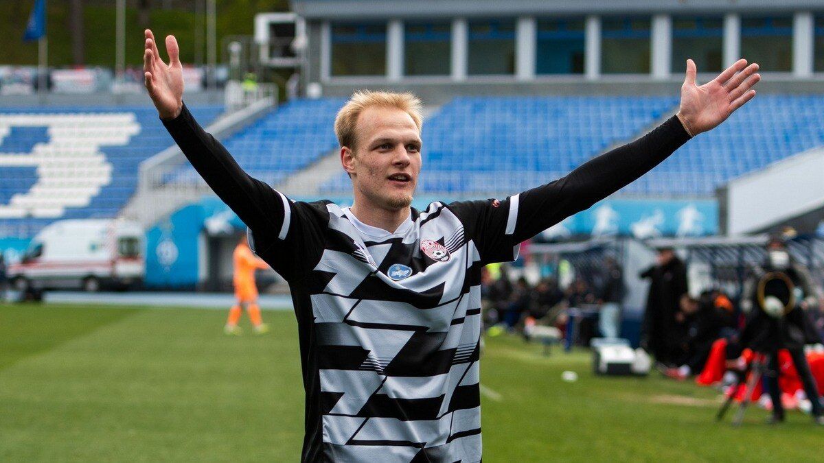 Як Гєллєр та Суркіс відреагували на шедевральний гол Слесара у …