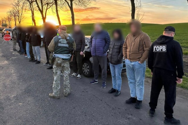 Схема виїзду за кордон не спрацювала: мешканців Дніпропетровщини та інших …