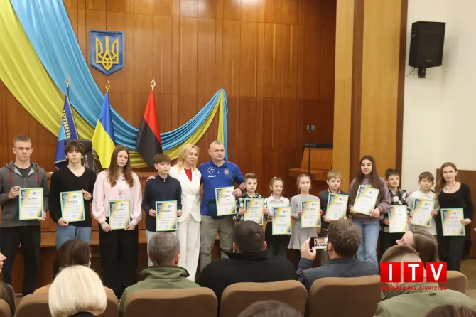 Сьогодні в Ірпінській міськраді відзначили юних спортсменів та їхніх тренерів