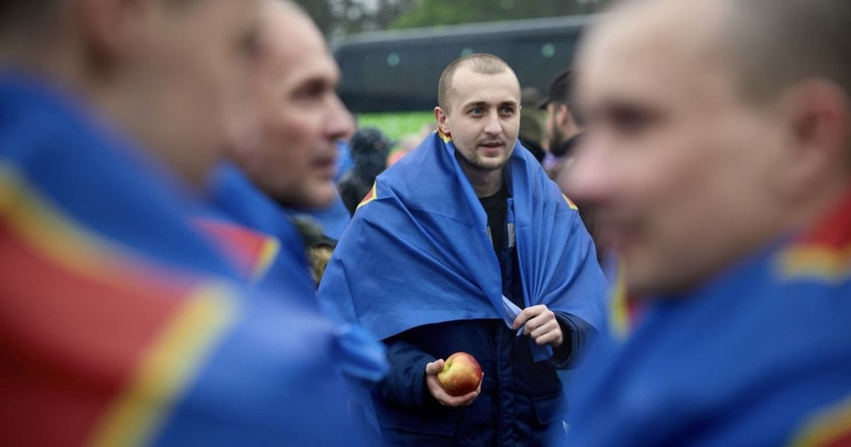 Сьогодні з російського полону звільнили двох закарпатців