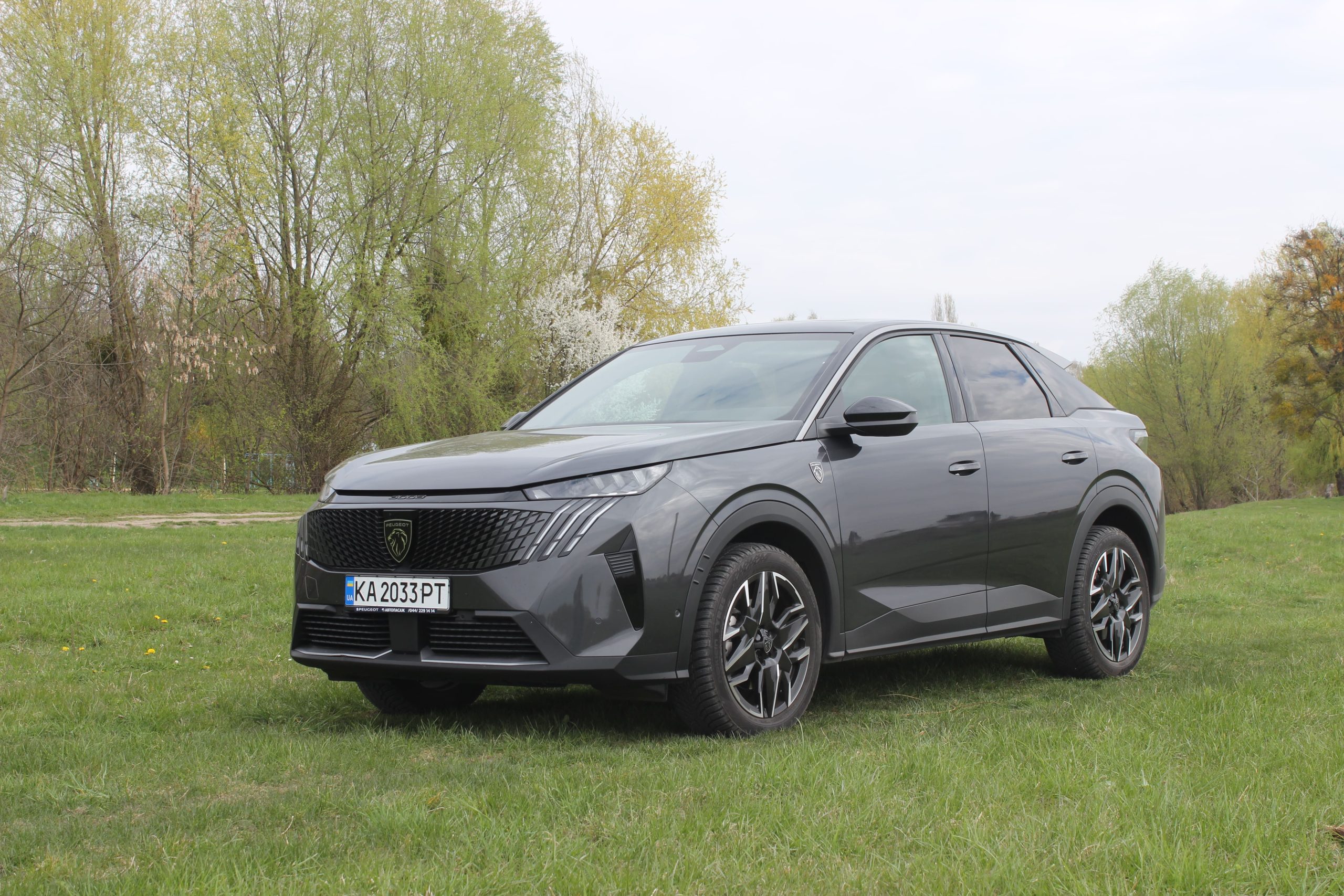 Тест-драйв Peugeot 3008: відповідаємо на головні питання читачів