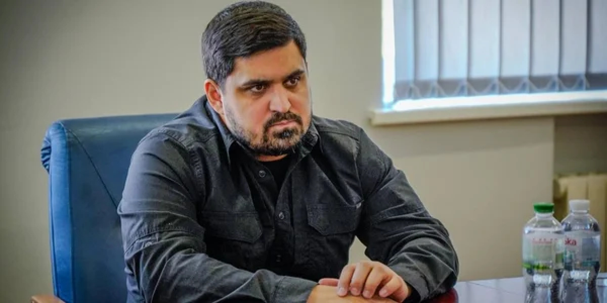 Ткаченко відкинув припущення про звільнення з КМВА