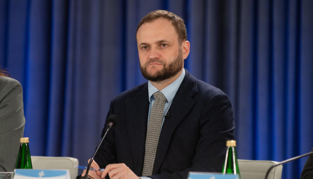 Торік у громадах реалізували понад 200 проєктів відновлення - Кулеба