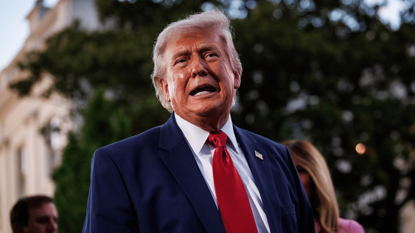 Трамп: Сі Цзіньпін не казав, що Путін пошкодує через війну …