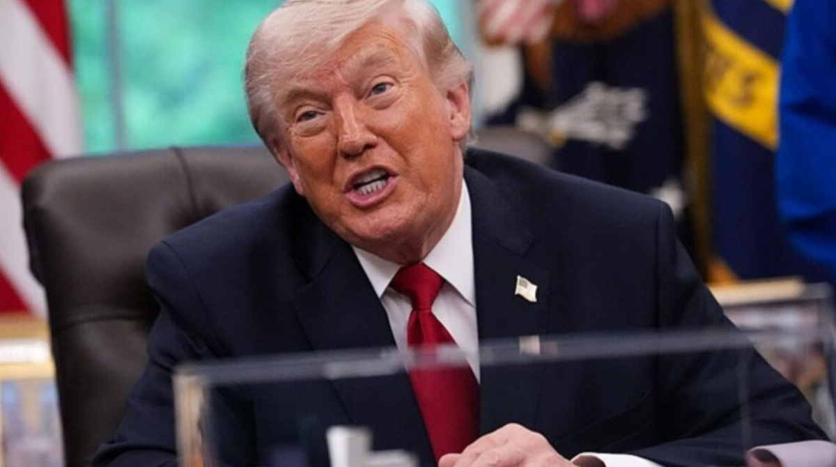 Трамп підвищує мита на авто з ЄС попри торгівельну угоду