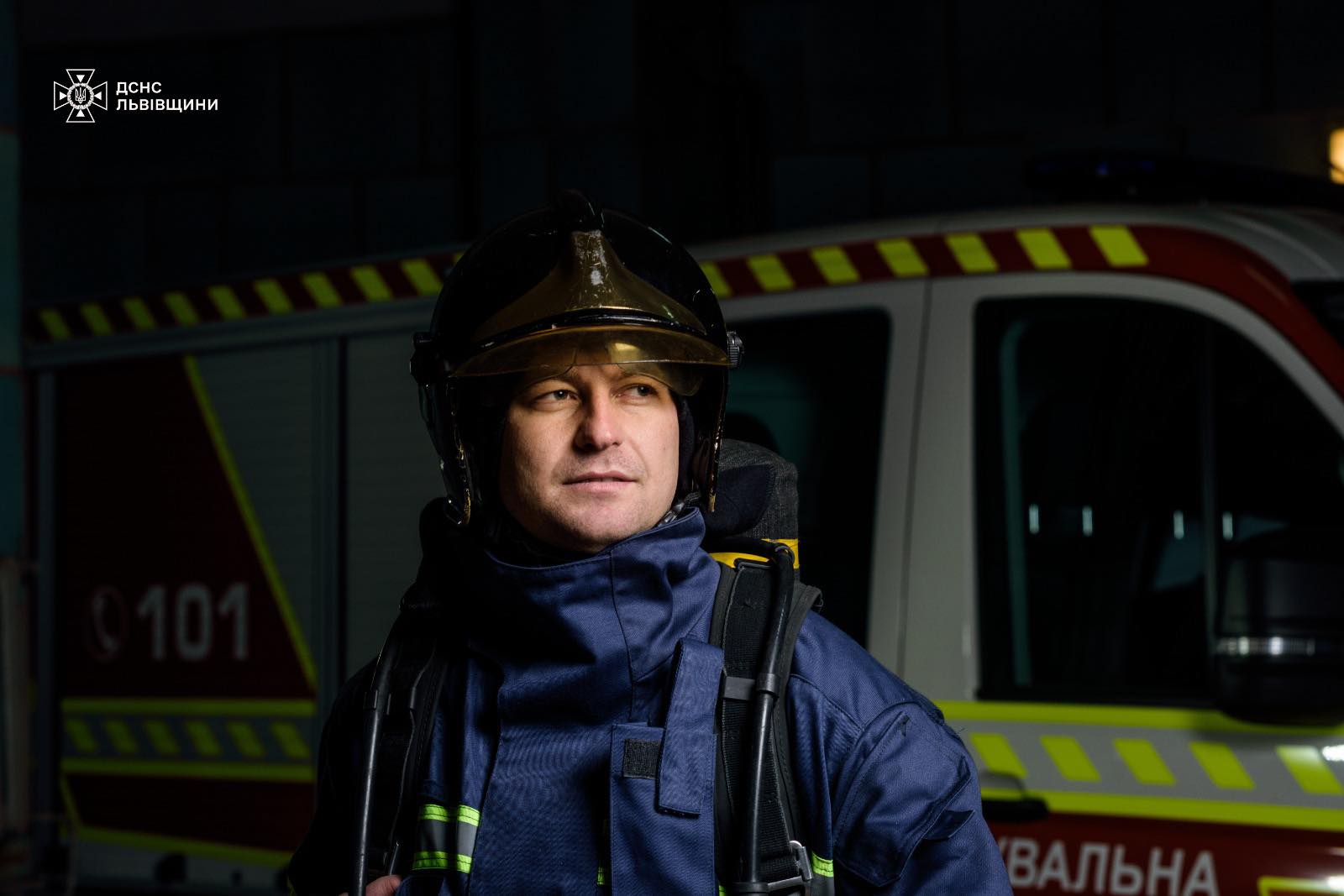 Трирічний хлопчик зачинився у квартирі у Львові: рятувальники ДСНС оперативно …