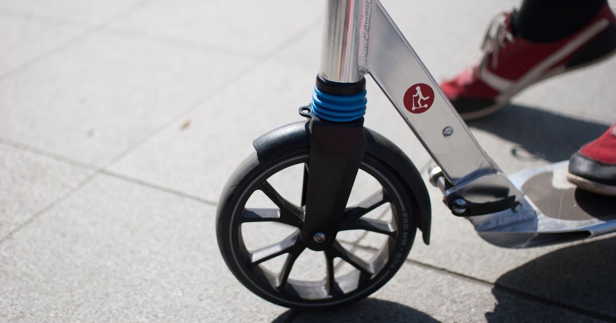 Тротуари під забороною: для власників електросамокатів готують жорсткі обмеження