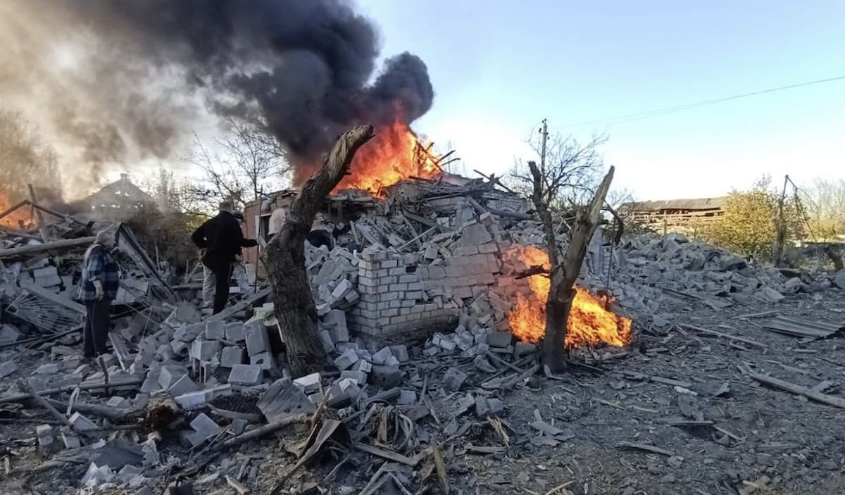 Троє людей загинули на Донеччині внаслідок обстрілів окупантів, ще семеро …