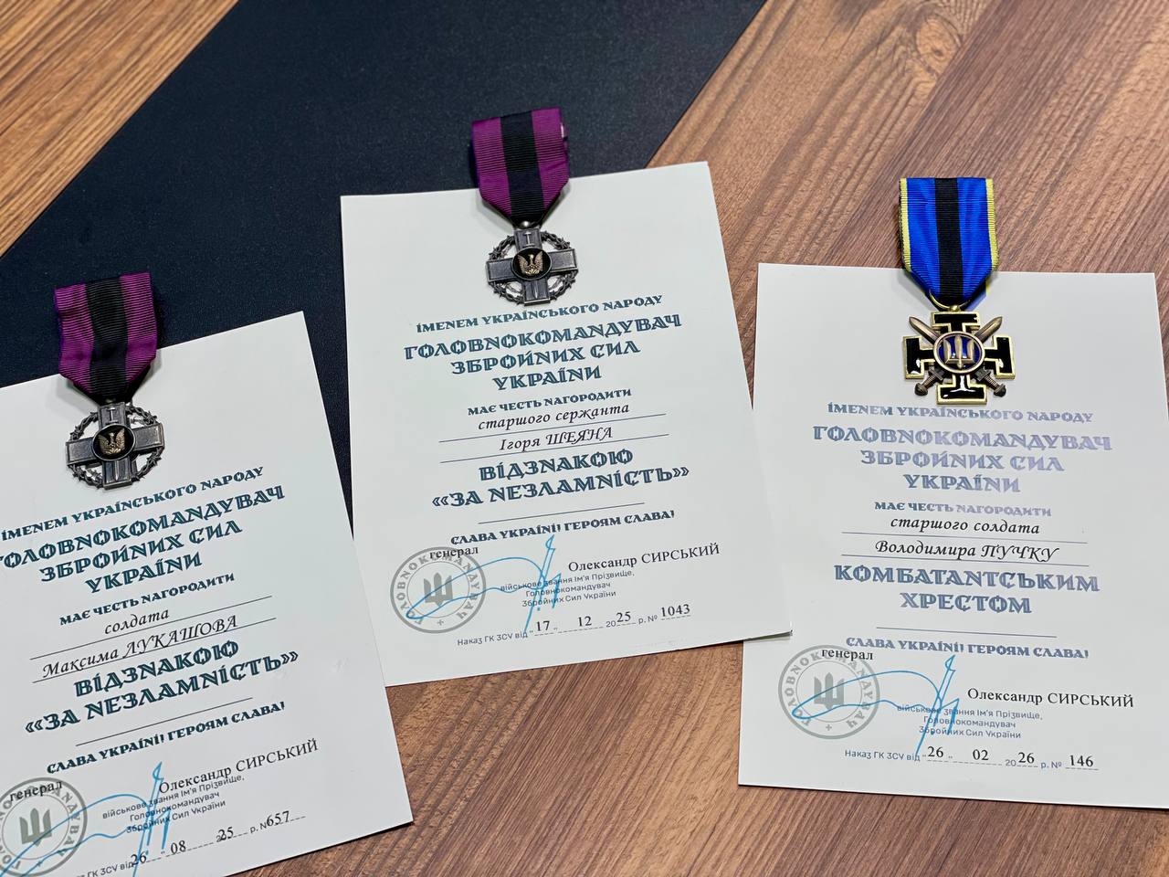 Трьох захисників з Черкащини нагородили нагрудними знаками