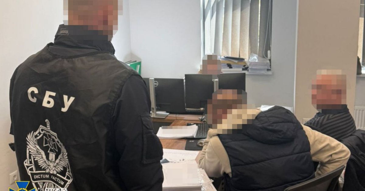 Трьох лікарів Пустомитівської ВЛК підозрюють у фальсифікації діагнозів для призовників