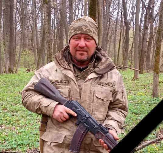 Тячівщина у скорботі: сьогодні жителів Бедевлі закликають гідно зустріти полеглого …