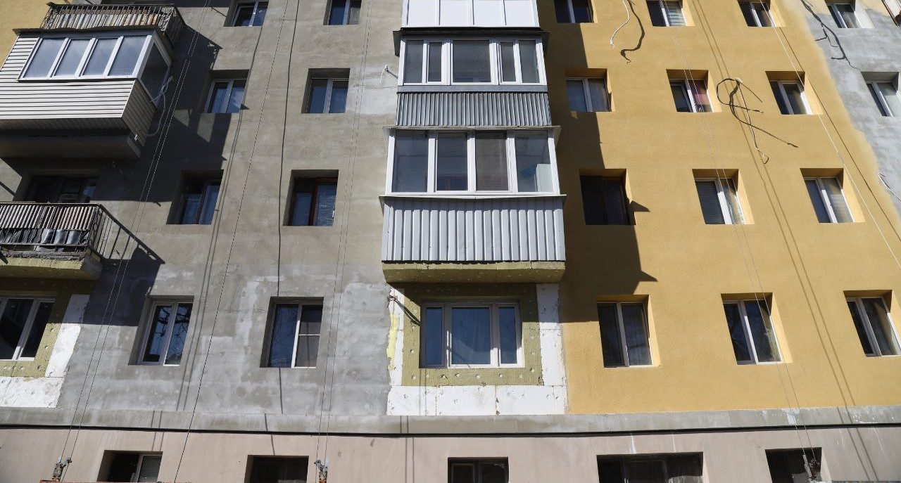 У Дніпрі розпочали утеплення житлових будинків на вул. Калиновій 84/86