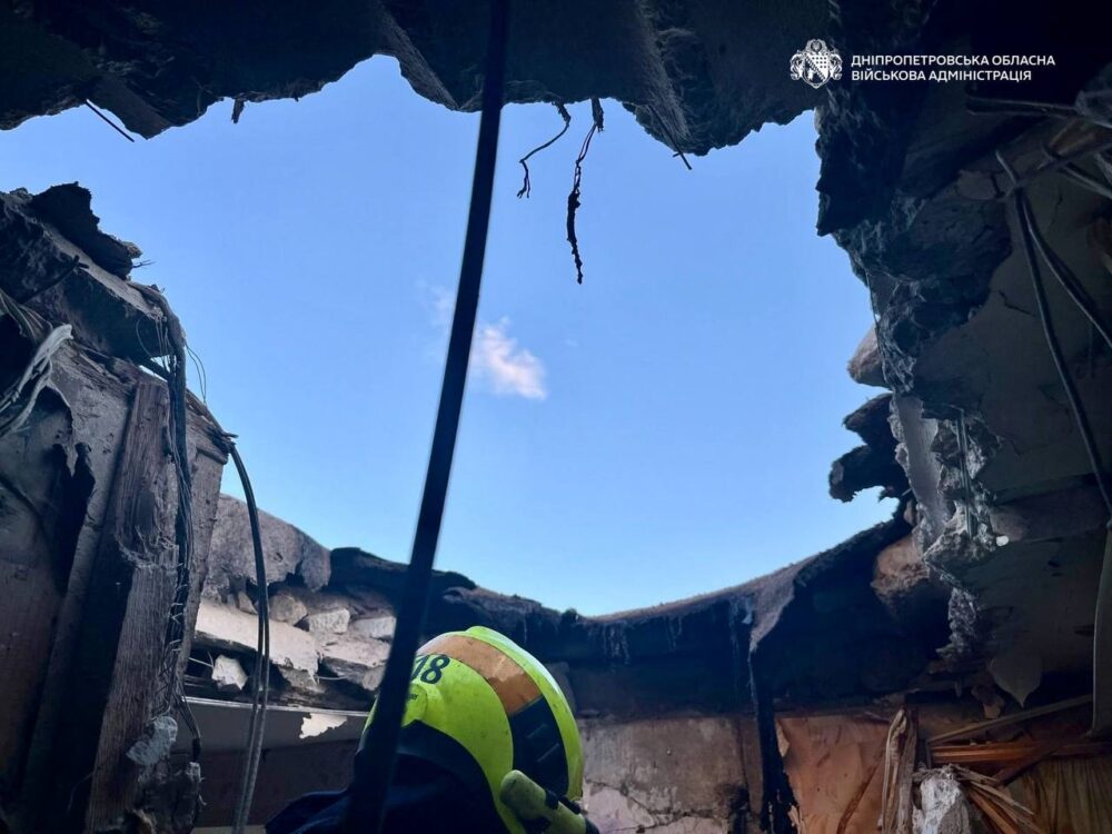 Удар по Дніпру та області: наслідки ворожих атак (ФОТО)