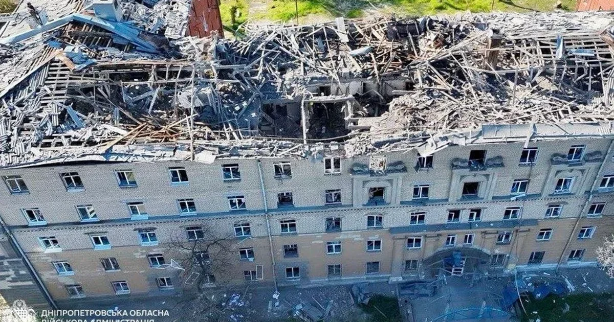 Удень росіяни випустили по Україні 7 ракет та 234 дрони