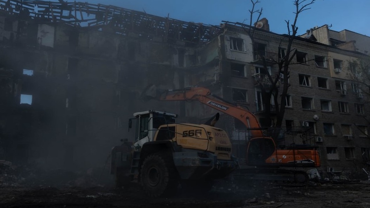 Уже 87 постраждалих унаслідок ворожої атаки Києва, триває ліквідація наслідків …
