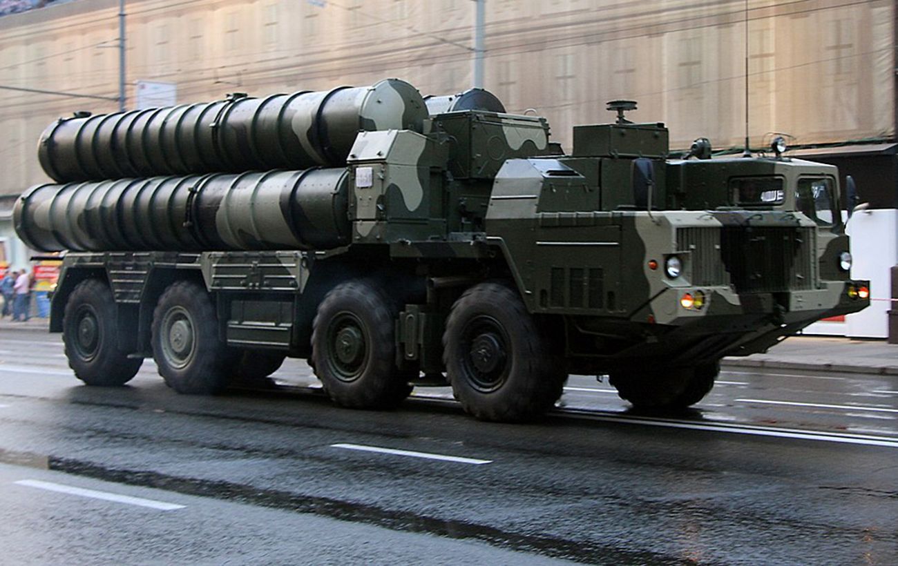 Україна вдарила санкціями по постачальниках "Іскандерів" і С-400, - Власюк
