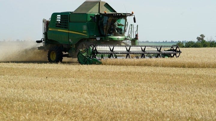 Україна вимагає від Ізраїлю відмовитися від імпорту викраденого українського зерна