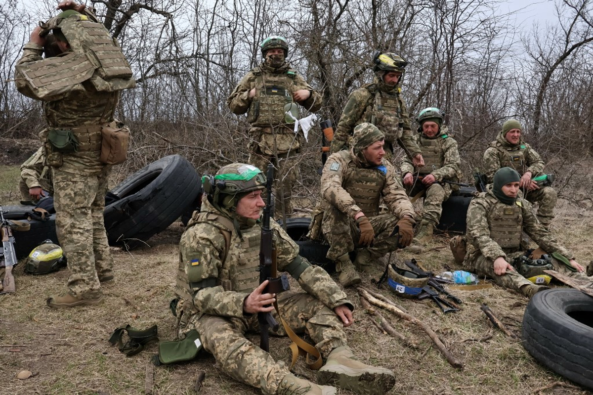 Україна вперше використає кошти ЄС на виплати військовим — народний …